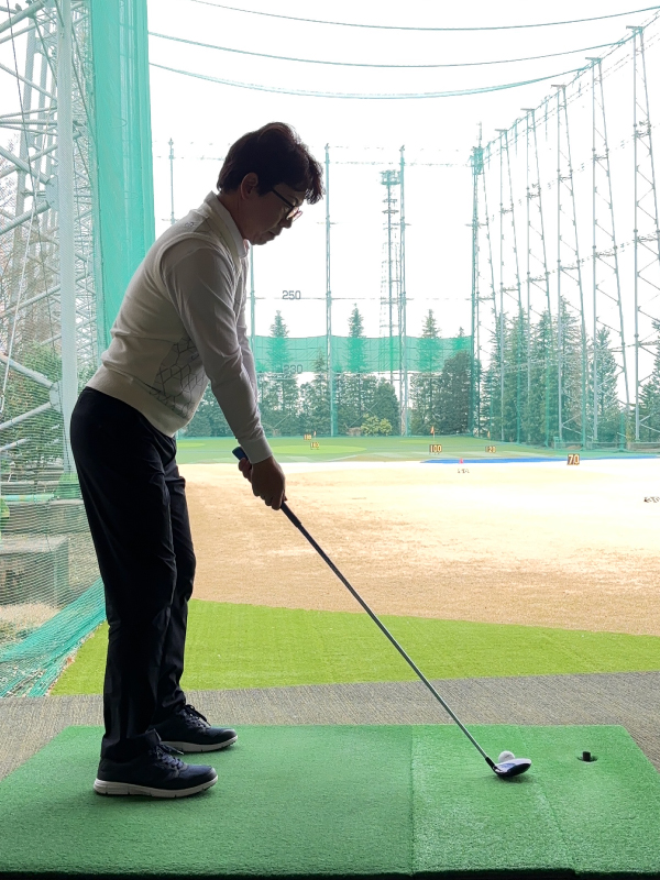 伸び上がったりしないように注意しましょう