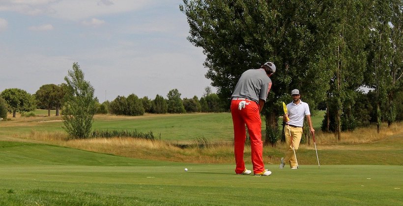 ゴルフ場におけるゴルフキャップの必要性