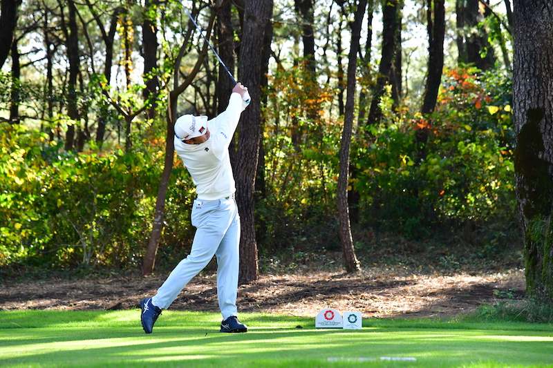 フェースターンを抑えて方向性アップ 松山英樹のドライバースイングを写真で解説 ゴルフサプリ