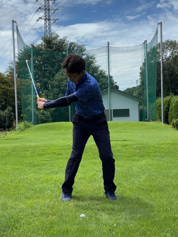 バックスピンをかけてグリーン上で止める打ち方