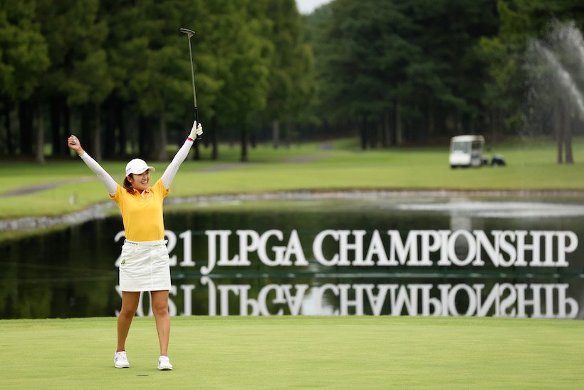日本女子プロゴルフ選手権コニカミノルタ杯で優勝した稲見萌寧