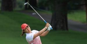 畑岡奈紗のアプローチショット連続写真【2020東京五輪・R4】（2021年）