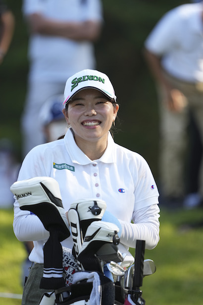 笑顔の勝みなみ