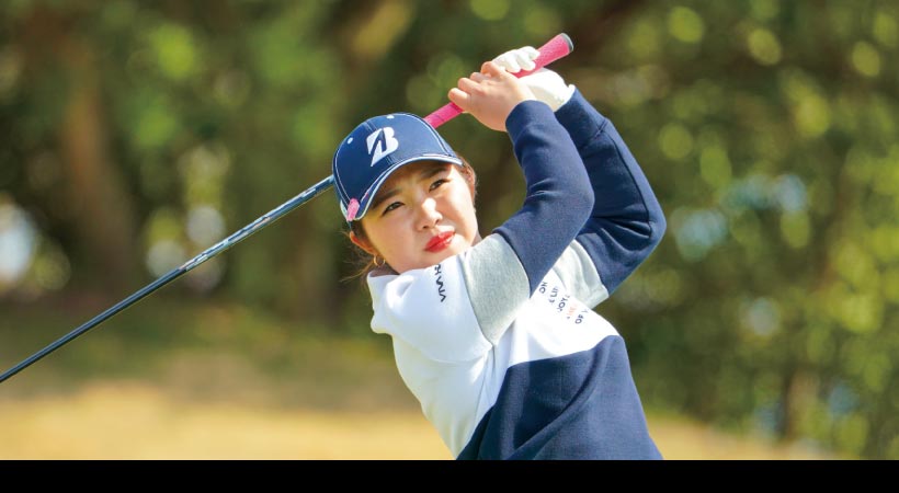 2021女子プロ連続写真|女子プロのパットテクニック