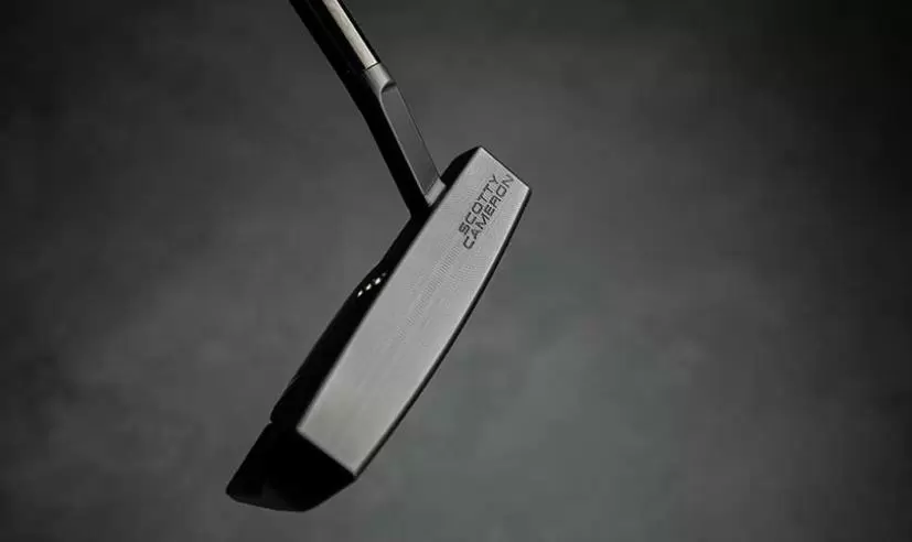 マットなツアーブラック仕上げ｜スコッティ・キャメロン「PHANTOM X 9.5 TRIPLE BLACKパター」数量限定で登場