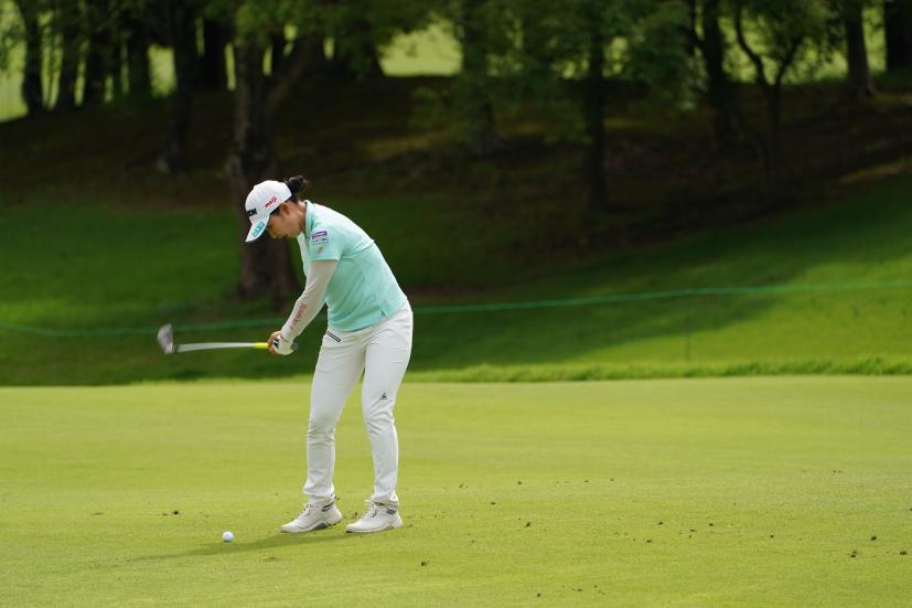 小祝さくらのウェッジショット連続写真【2021年アース・モンダミンカップ・R4】