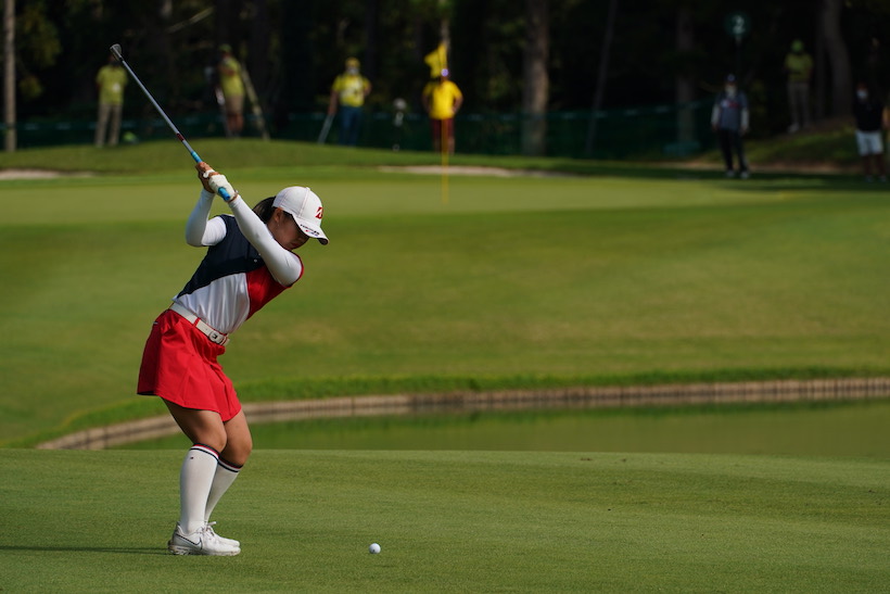 吉田優利のアプローチ　切り返し（トップ）