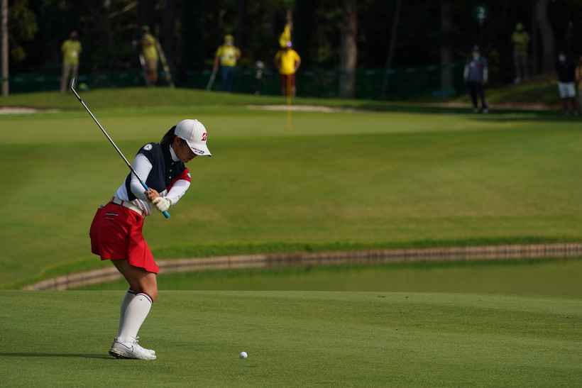 吉田優利のアプローチ　ダウンスイング①