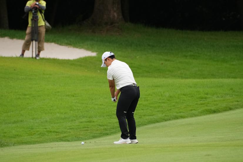 申ジエのアイアンスイング（斜め前方）連続写真【2021年アース・モンダミンカップ・R3】