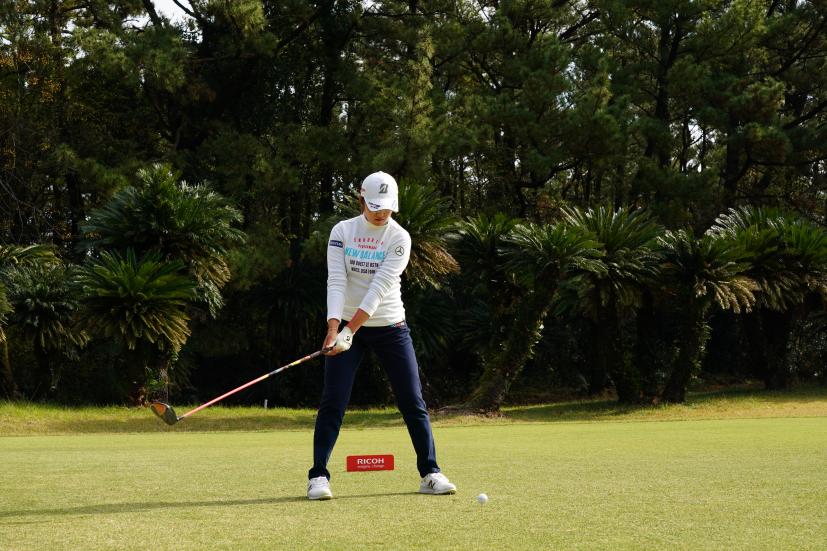 稲見萌寧のドライバースイング連続写真【2021年JLPGAツアーチャンピオンシップリコーカップ】