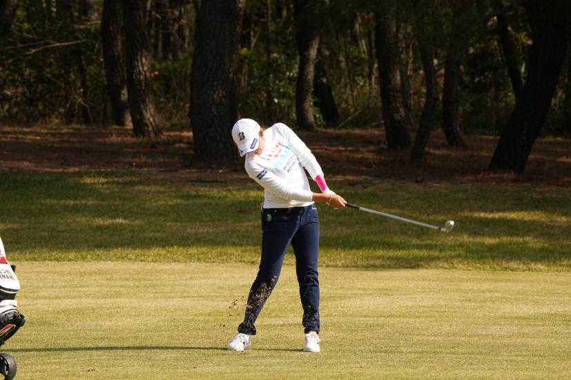 稲見萌寧のアイアンスイング連続写真【2021年JLPGAツアーチャンピオンシップリコーカップ】