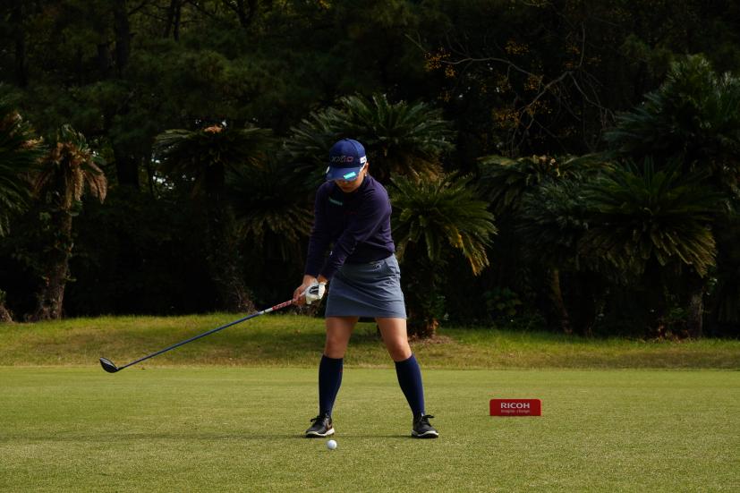 勝みなみのフェアウェイウッドスイング連続写真【2021年JLPGAツアーチャンピオンシップリコーカップ】