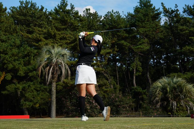 小祝さくらのアイアンスイング連続写真【2021年JLPGAツアーチャンピオンシップリコーカップ】