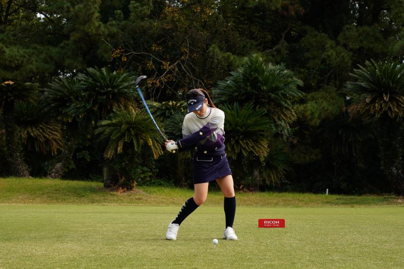 西村優菜のドライバースイング連続写真【2021年JLPGAツアーチャンピオンシップリコーカップ】