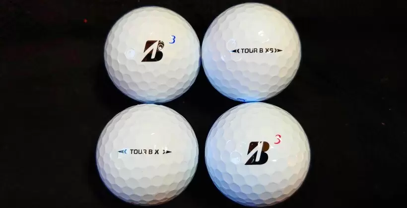 ヘッドスピード47m s以上推奨 ツアーBXS ゴルフボール ボール ゴルフ ツアーB XS タイガーウッズ仕様 特別デザイン 12球入 USA直輸入品  TOUR 1ダース GOLF TIGER仕様モデル 2022 B ブリヂストンゴルフ BRIDGESTONE