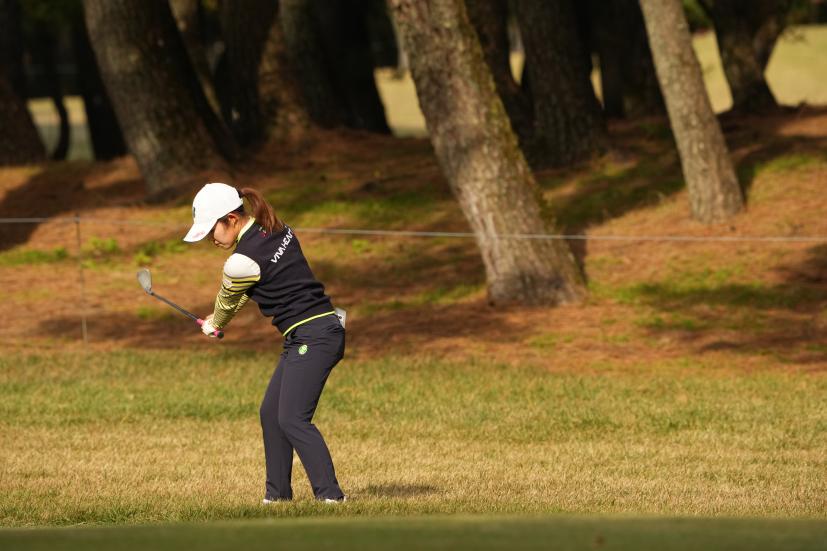 古江彩佳のウェッジスイング連続写真【2021年JLPGAツアーチャンピオンシップリコーカップ】    