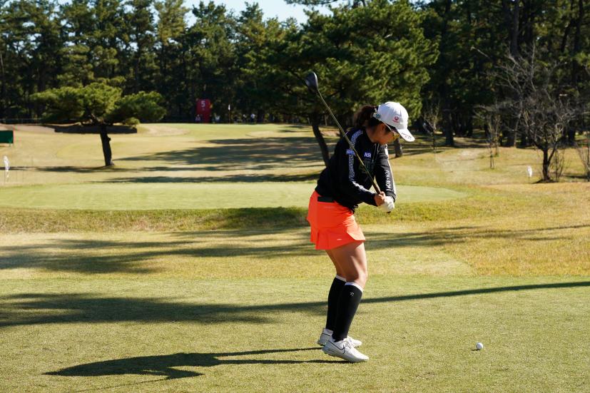 三ヶ島かなのフェアウェイウッドスイング（ティーショット）連続写真【2021年JLPGAツアーチャンピオンシップリコーカップ】