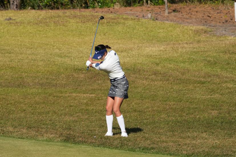 原英莉花のウェッジスイング（ラフ）連続写真【2021年JLPGAツアーチャンピオンシップリコーカップ】