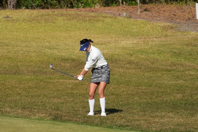 原英莉花のウェッジスイング（ラフ）連続写真【2021年JLPGAツアーチャンピオンシップリコーカップ】