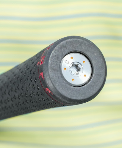 『最速ヘッド』で真っすぐ飛ばす!! 直進主義「LABOSPEC PLUS」ドライバー