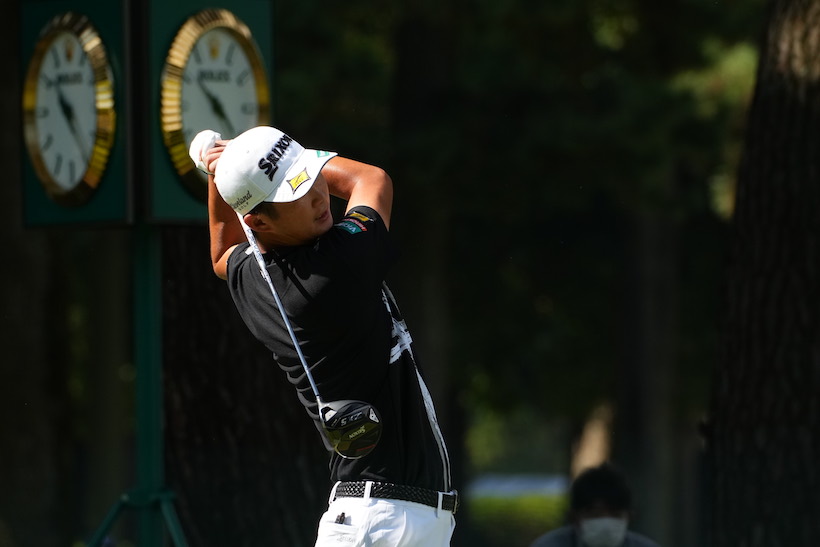 星野陸也のドライバーのヘッドにも「ZX5 MKⅡ LS」の文字が見える。