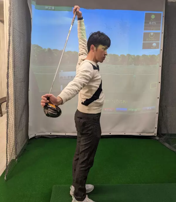 クラブを使うと伸びやすいです。