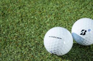 TOUR B XS,スピン,飛距離