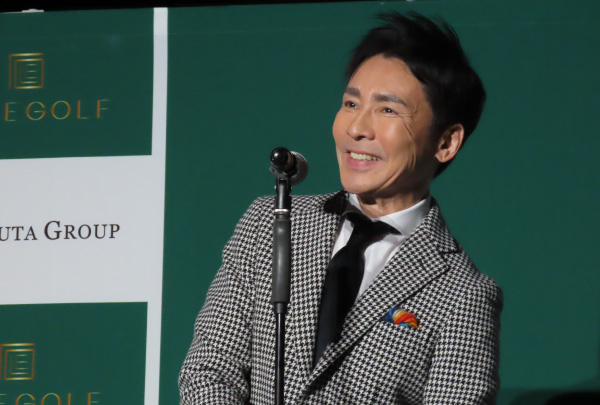 お祝いに駆けつけた郷ひろみさん