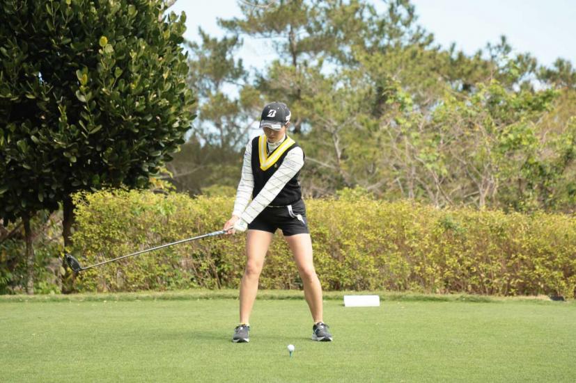 大里桃子のドライバースイング