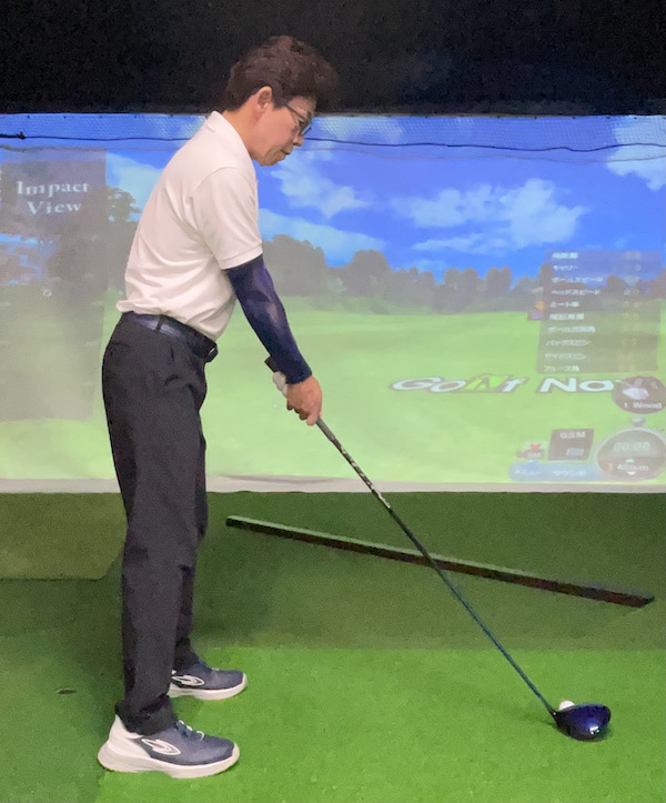 ゴルフ,アドレス,手首の角度