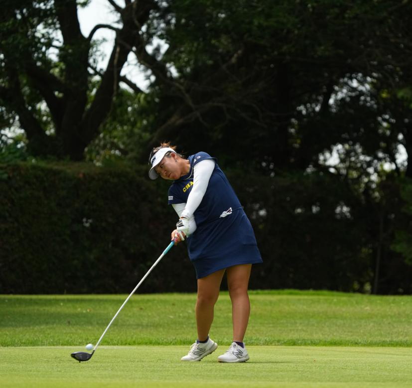 仁井優花のドライバースイング