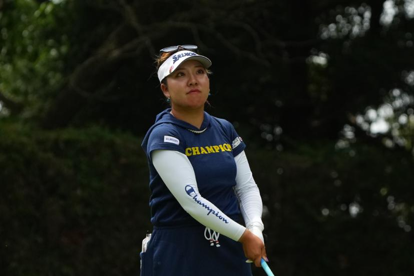 仁井優花のドライバースイング
