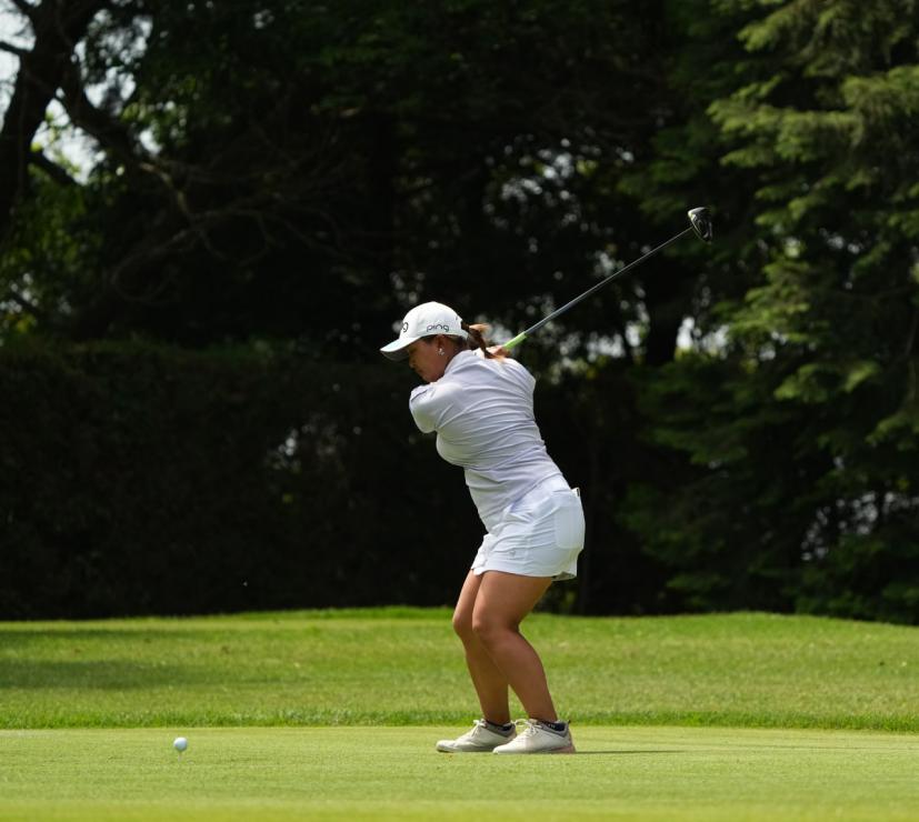 鈴木愛のドライバースイング