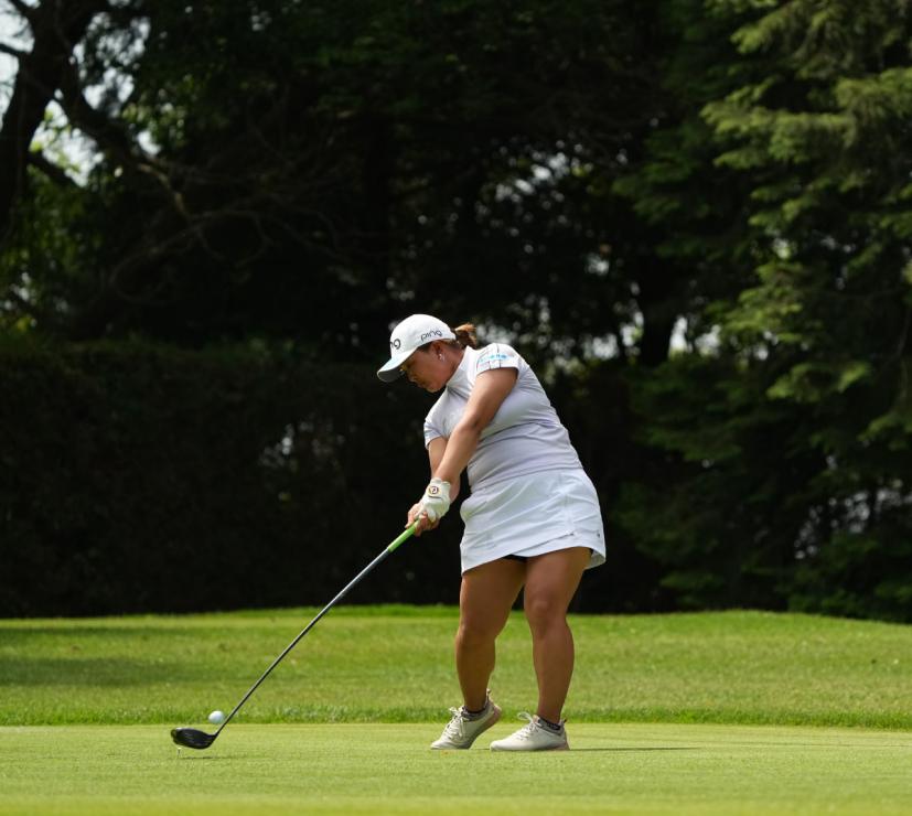 鈴木愛のドライバースイング