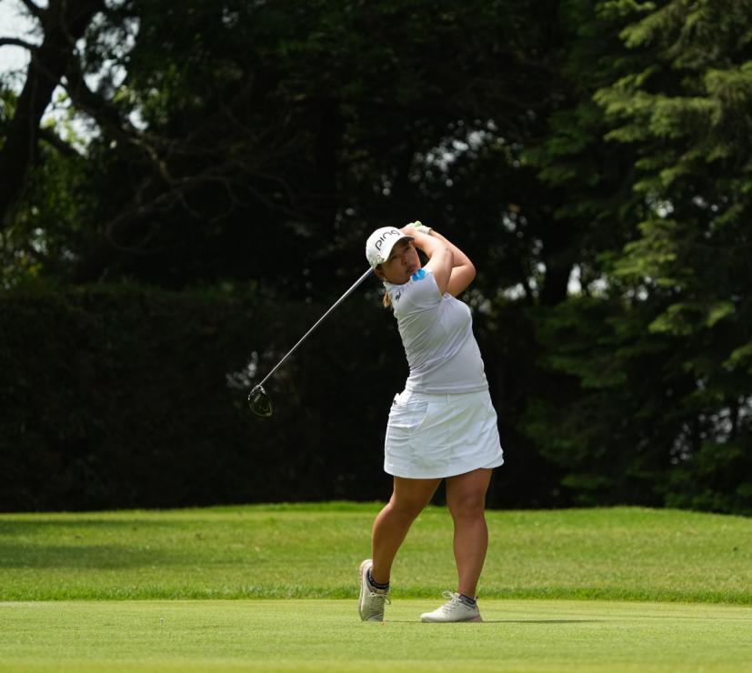 鈴木愛のドライバースイング