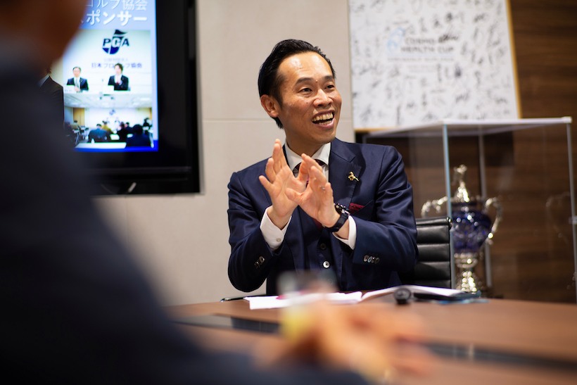 コスモヘルスカップシニアトーナメント大会会長 コスモヘルス株式会社代表取締役社長 小塚崇史氏