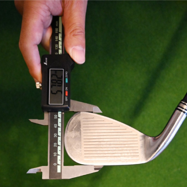 フェース高：57.82ミリ