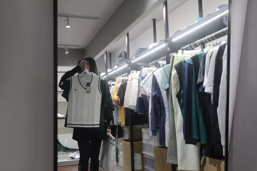 ゴルフウェア,アディダスウェア,ゴルフ女子