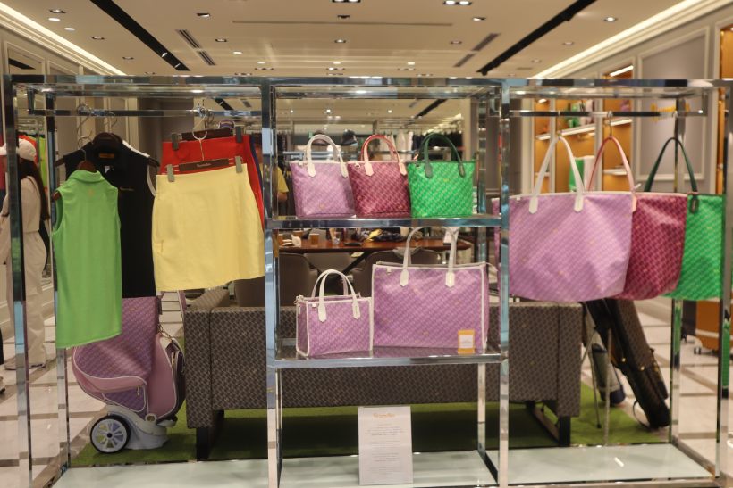 レザレクション,ゴルフウェア,ゴルフ女子,ゴルフアイテム