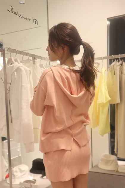 ゴルフ女子,トラヴィスマシュー,ゴルフウェア