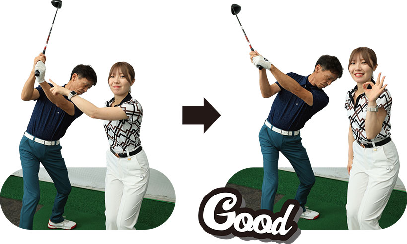 （写真左）左手が甲側に折れる「背屈」は様々なミスの原因に……（写真右）背屈させないことでクラブを軌道に乗せやすくなる！