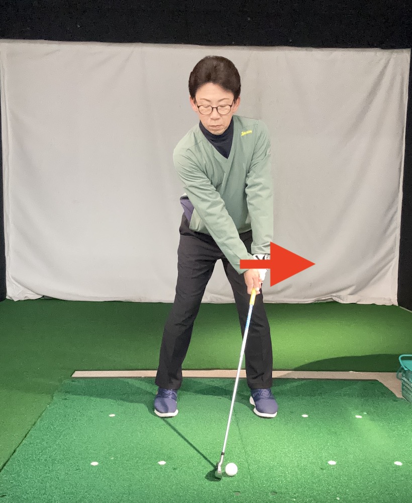 極端なハンドファースト