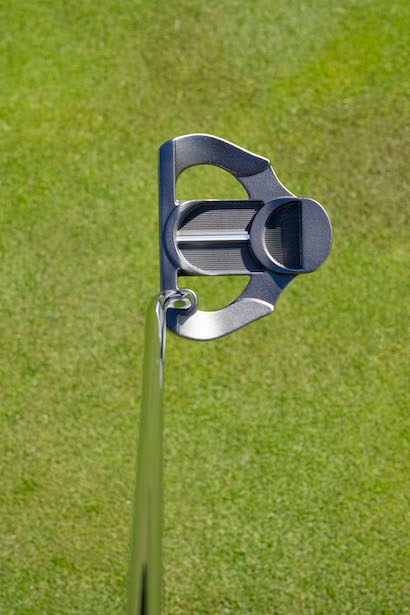 「CRAZ-E」（クレイジー）