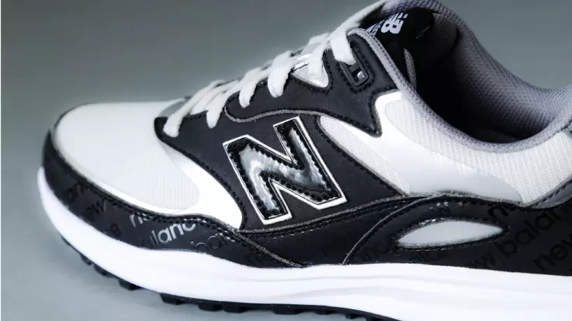 ニューバランス,ゴルフシューズ