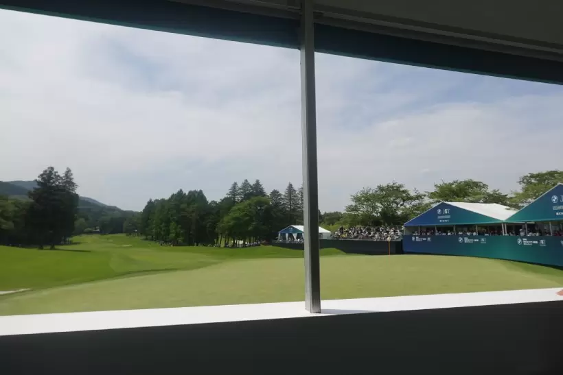 BMW,ゴルフトーナメント,トーナメント取材,ツアー選手権,ラウンジ
