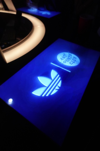 コラボレーション,シューズ,ガゼル,アディダス,ゴルフシューズ,