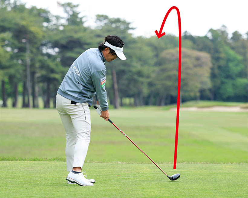 パワー効率のいいインサイドアタックによって飛距離の出るドローが打てる。