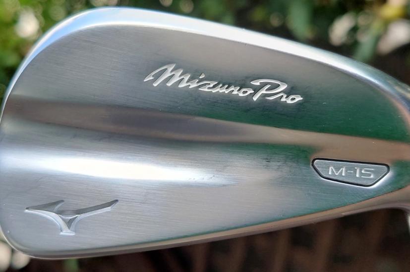 新作ミズノpro中空M-15 アイアン７本　超美品 新作ミズノpro中空M-15 アイアン7本 超美品 Mizuno Pro｜ゴルフ