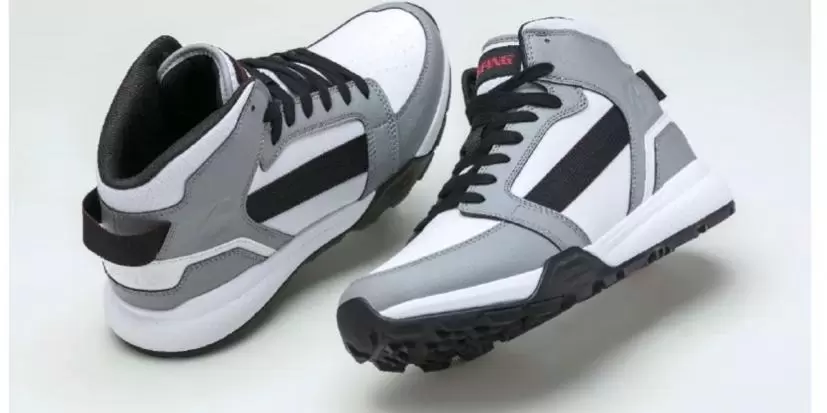 未使用✨　BRIEFING✖️ブリヂストン　ゴルフシューズ　SHG1BR 28cm BRIEFING GOLF」とブリヂストンのコラボゴルフシューズが登場